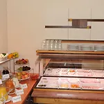 Post - Regionales Grosses Fruehstuecksbuffet - Auch Gf & Lf