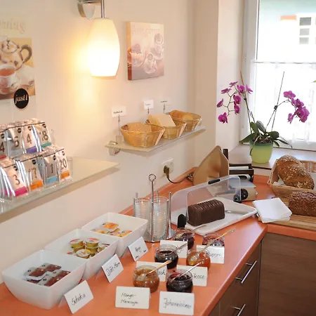 Hotel Post - Regionales Grosses Fruehstuecksbuffet - Auch Gf & Lf