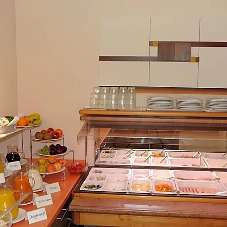 فندق Post - Regionales Grosses Fruehstuecksbuffet - Auch Gf & Lf 3*