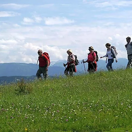 Post - Regionales Grosses Fruehstuecksbuffet - Auch Gf & Lf Scheidegg