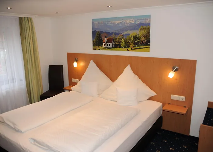 Post - Regionales Grosses Fruehstuecksbuffet - Auch Gf & Lf 3* シャイデック